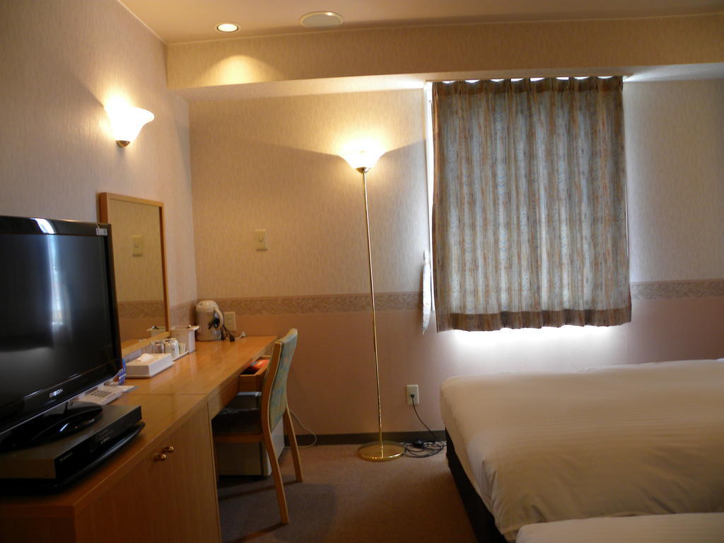 Hotel Benex Йонедзава Экстерьер фото